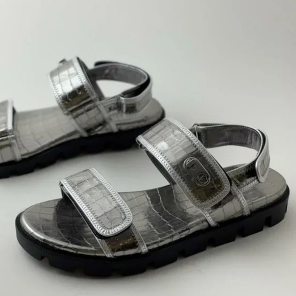 Christian Louboutin Lock Cool Croc Dad Sandals NIB 7.5 - Picture 9 of 11